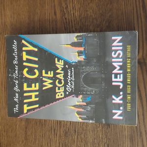 The City We Became (paperback)